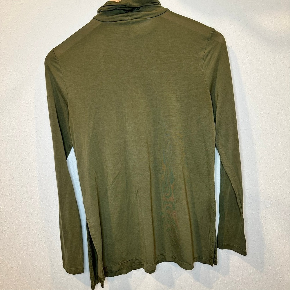 J. Crew Turtleneck Top Women‎ Med Olive Green 100% Tencel Lyocell Layering Silky - Picture 10 of 16